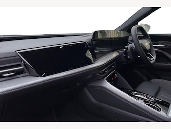 Used Audi Q5 2025 for sale - 77032592: Photo