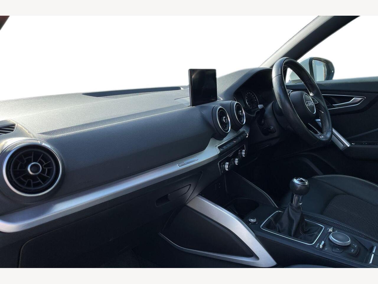 Used Audi Q2 2017 for sale - 78084842: Photo 2