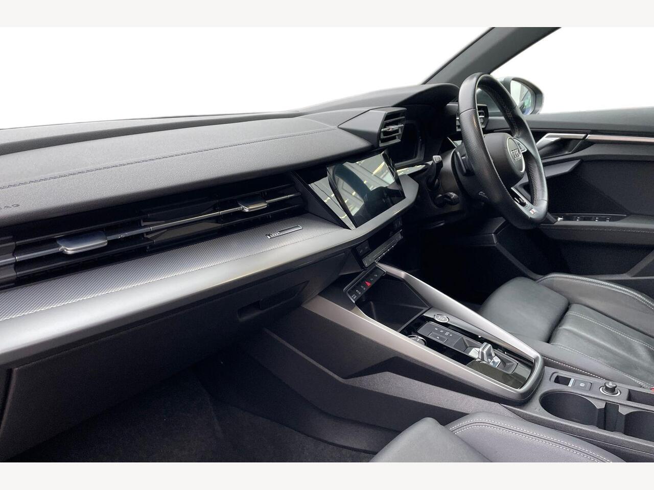 Used Audi A3 2022 for sale - 77332636: Photo 2