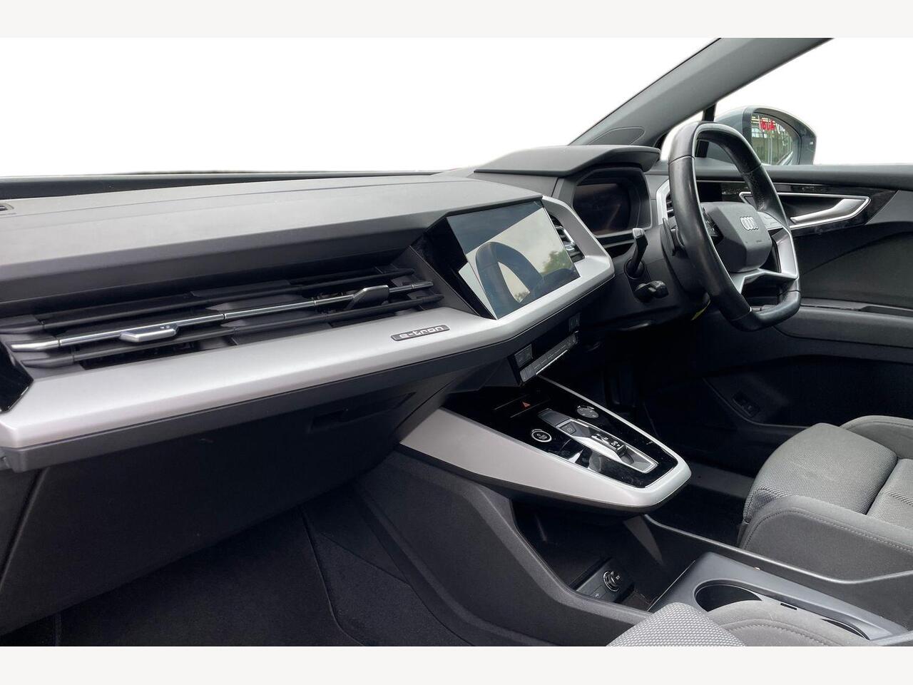 Used Audi Q4 e-tron 2021 for sale - 76674445: Photo 2