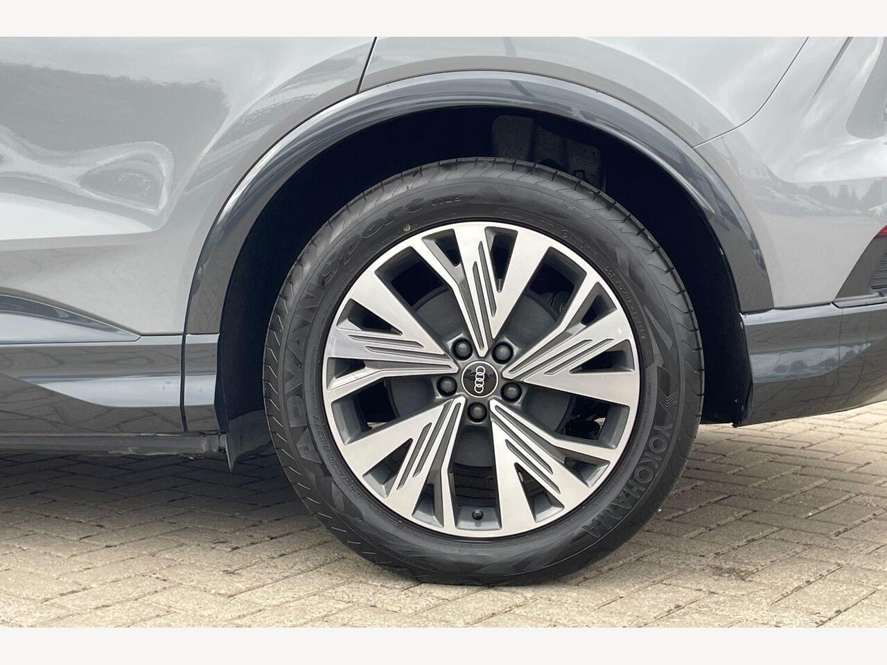 Used Audi Q4 e-tron 2021 for sale - 76674445: Photo 5