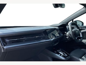 Used Audi Q4 e-tron 2023 for sale - 78360620: Photo