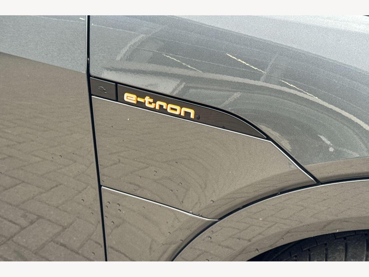 Used Audi e-tron 2021 for sale - 76954050: Photo 15