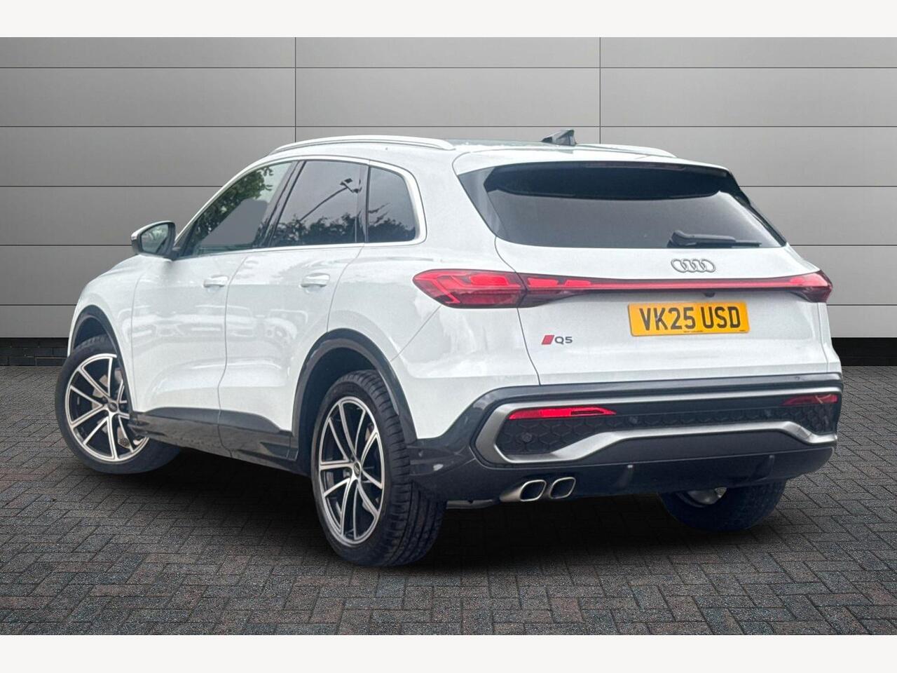 Used Audi Q5 2025 for sale - 76680652: Photo 3