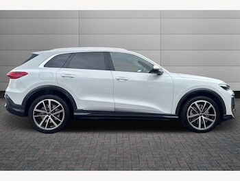 Used Audi Q5 2025 for sale - 76680652: Photo