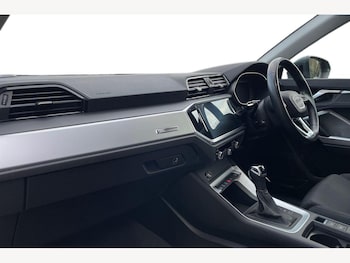 Used Audi Q3 2020 for sale - 77307269: Photo