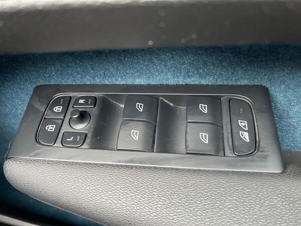Used Volvo XC40 2022 for sale - 76243197: Photo 21
