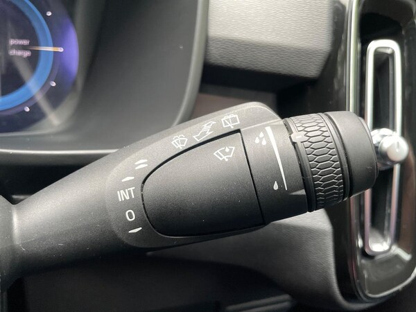 Used Volvo XC40 2022 for sale - 76243197: Photo 28
