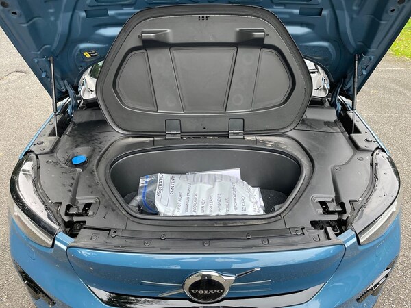 Used Volvo XC40 2022 for sale - 76243197: Photo 39