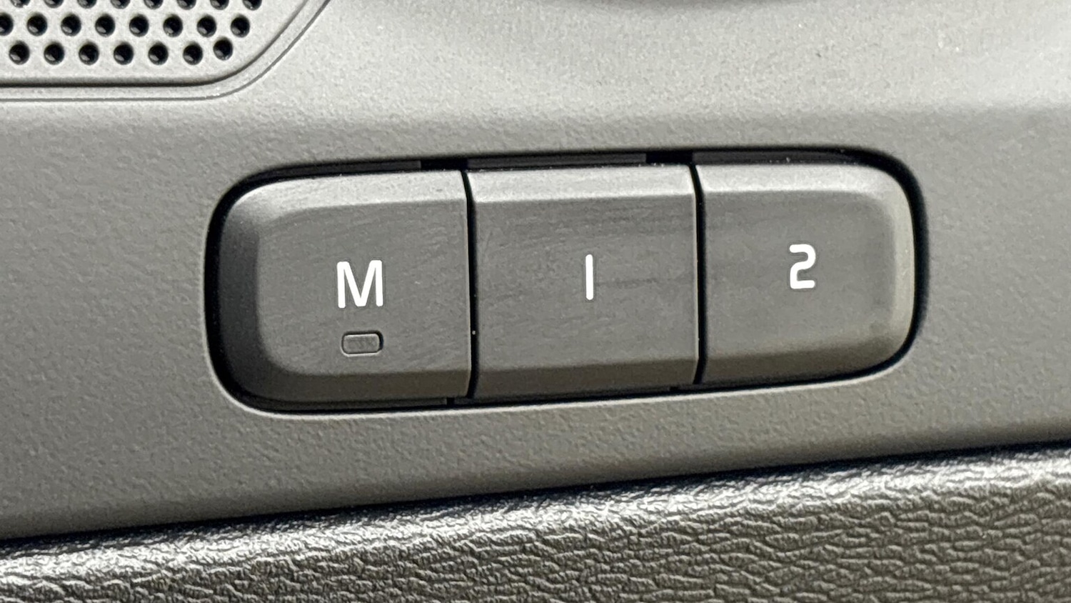 Used Volvo XC40 2024 for sale - 76541807: Photo 12