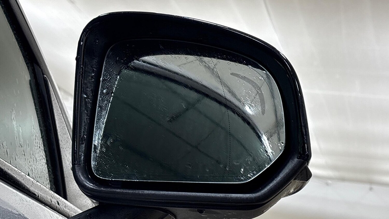 Used Volvo XC40 2024 for sale - 76541807: Photo 29