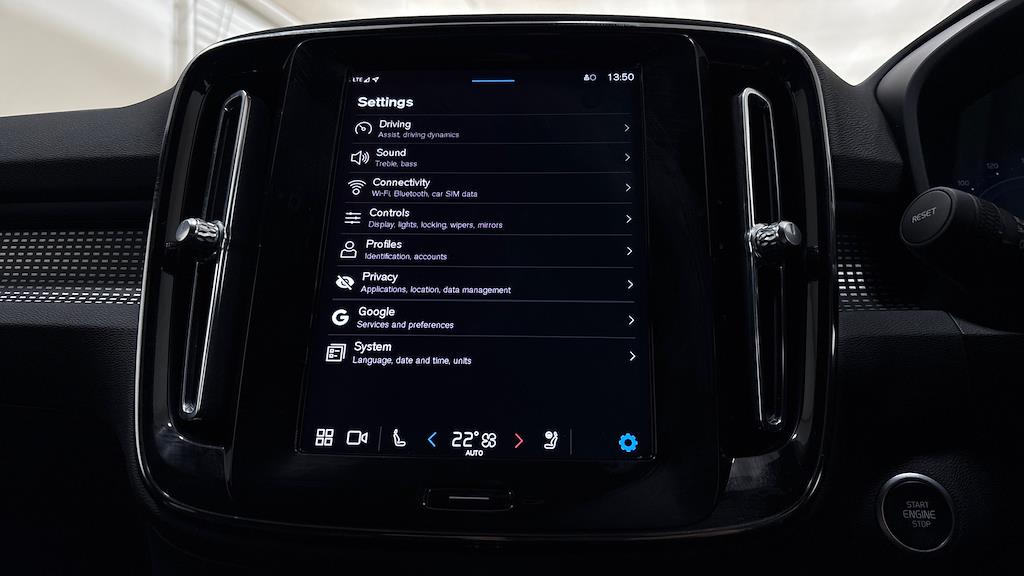 Used Volvo XC40 2024 for sale - 76541807: Photo 33