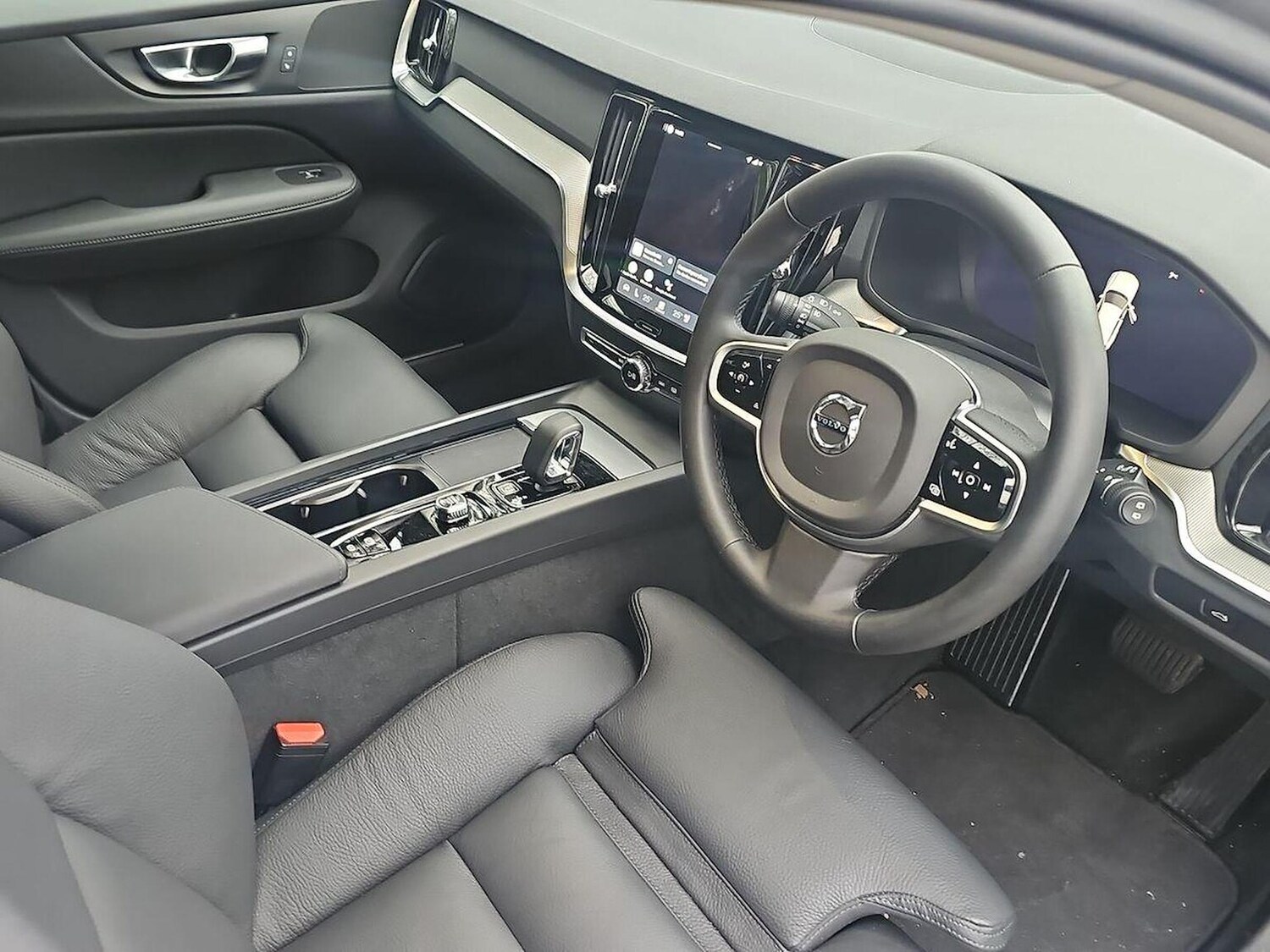 Used Volvo V60 2025 for sale - 77489592: Photo 15