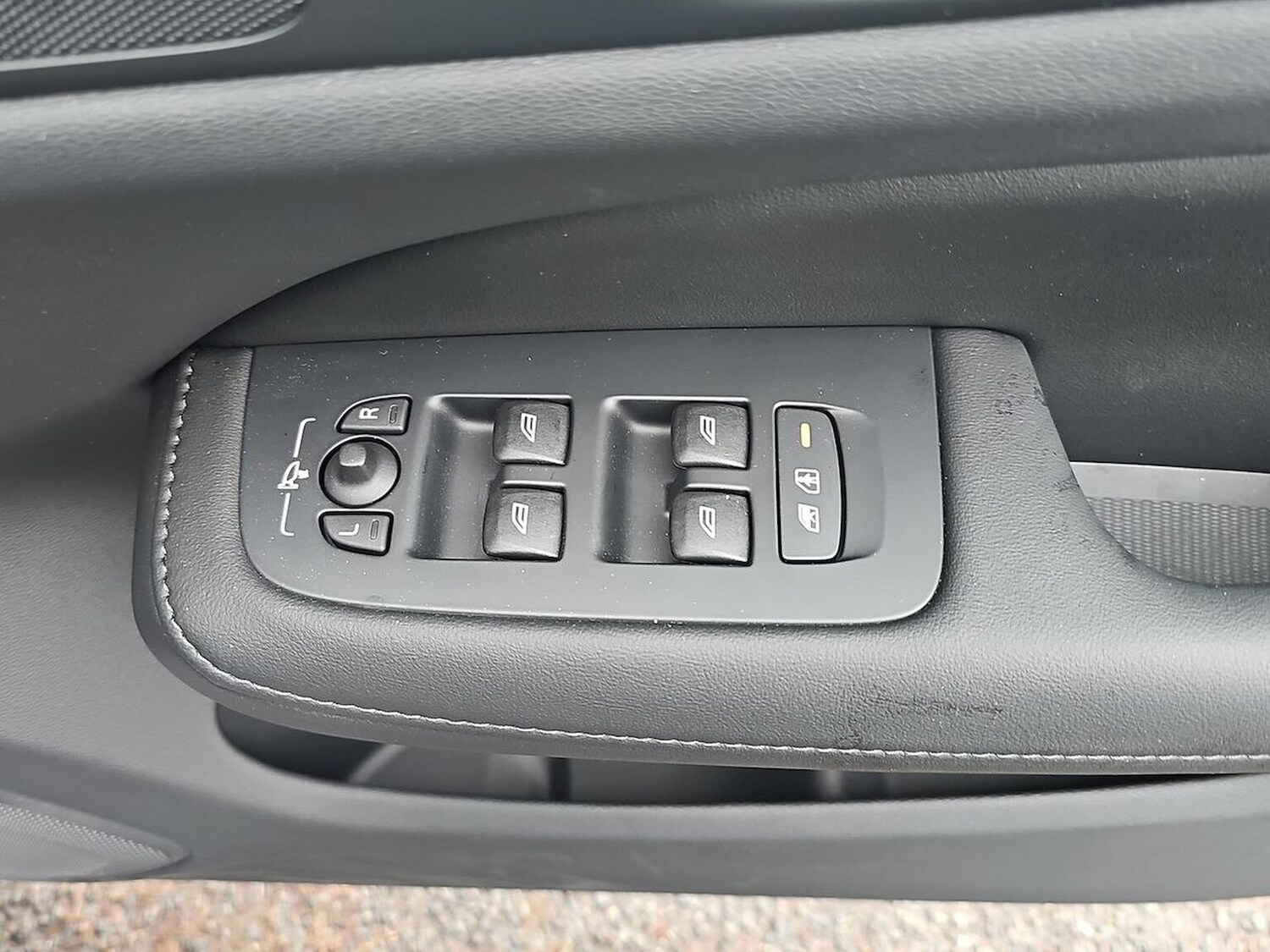 Used Volvo V60 2025 for sale - 77489592: Photo 21