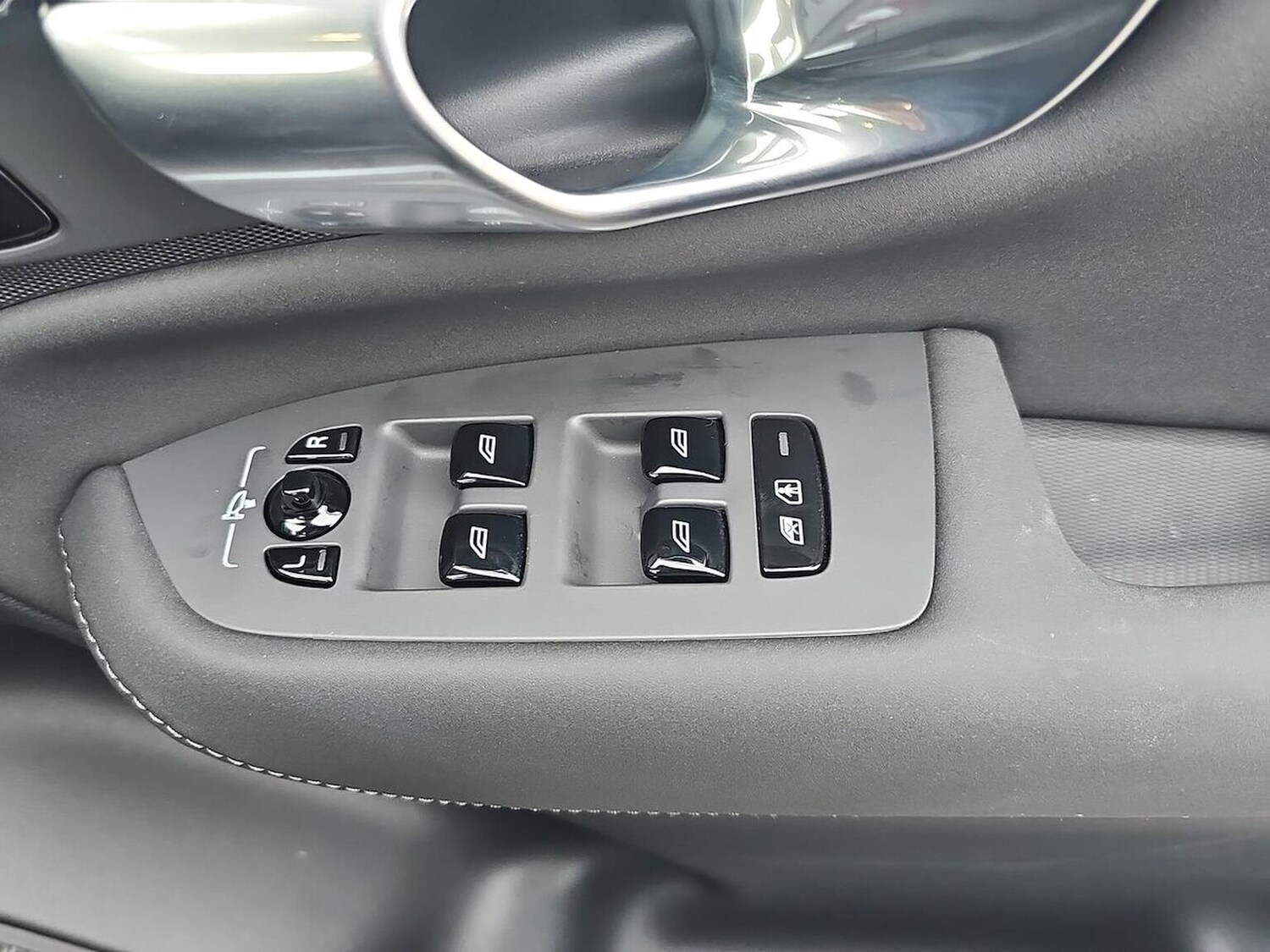 Used Volvo XC90 2025 for sale - 77759365: Photo 21