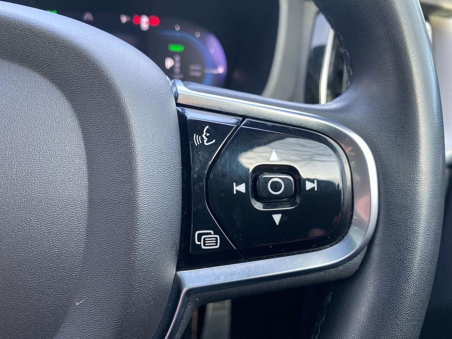 Used Volvo XC60 2022 for sale - 76693418: Photo 27