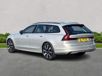 Used Volvo V90 2024 for sale - 75505487: Photo