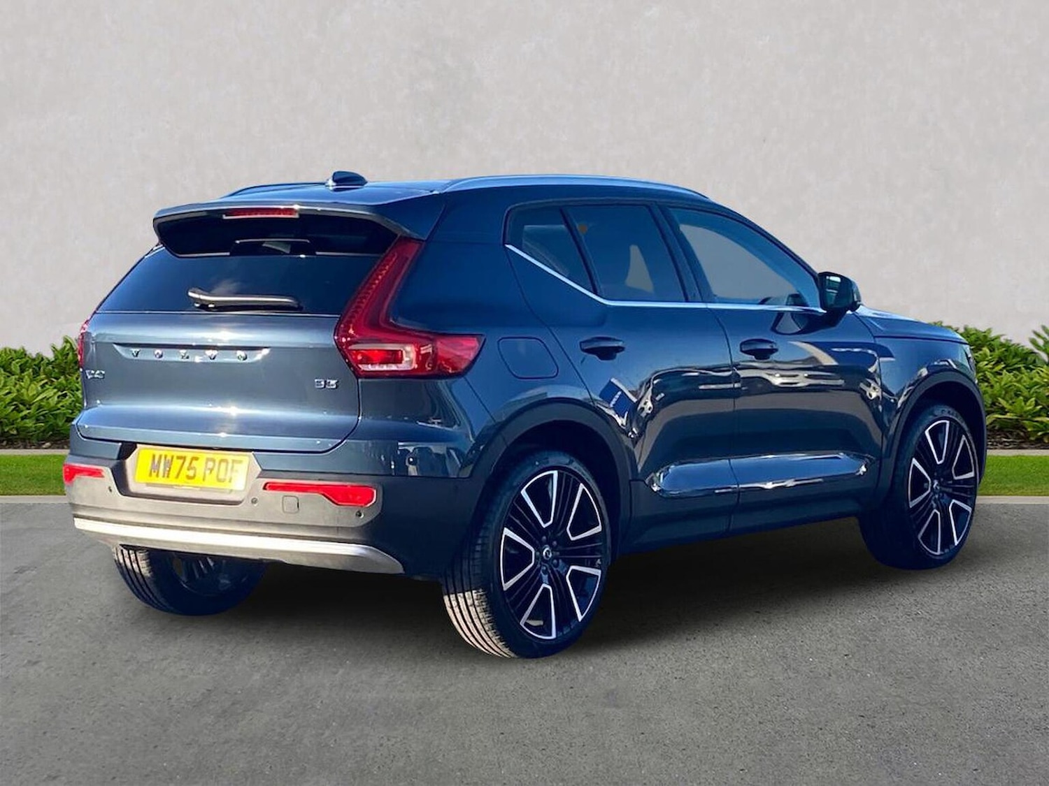 Used Volvo XC40 2025 for sale - 76785178: Photo 18