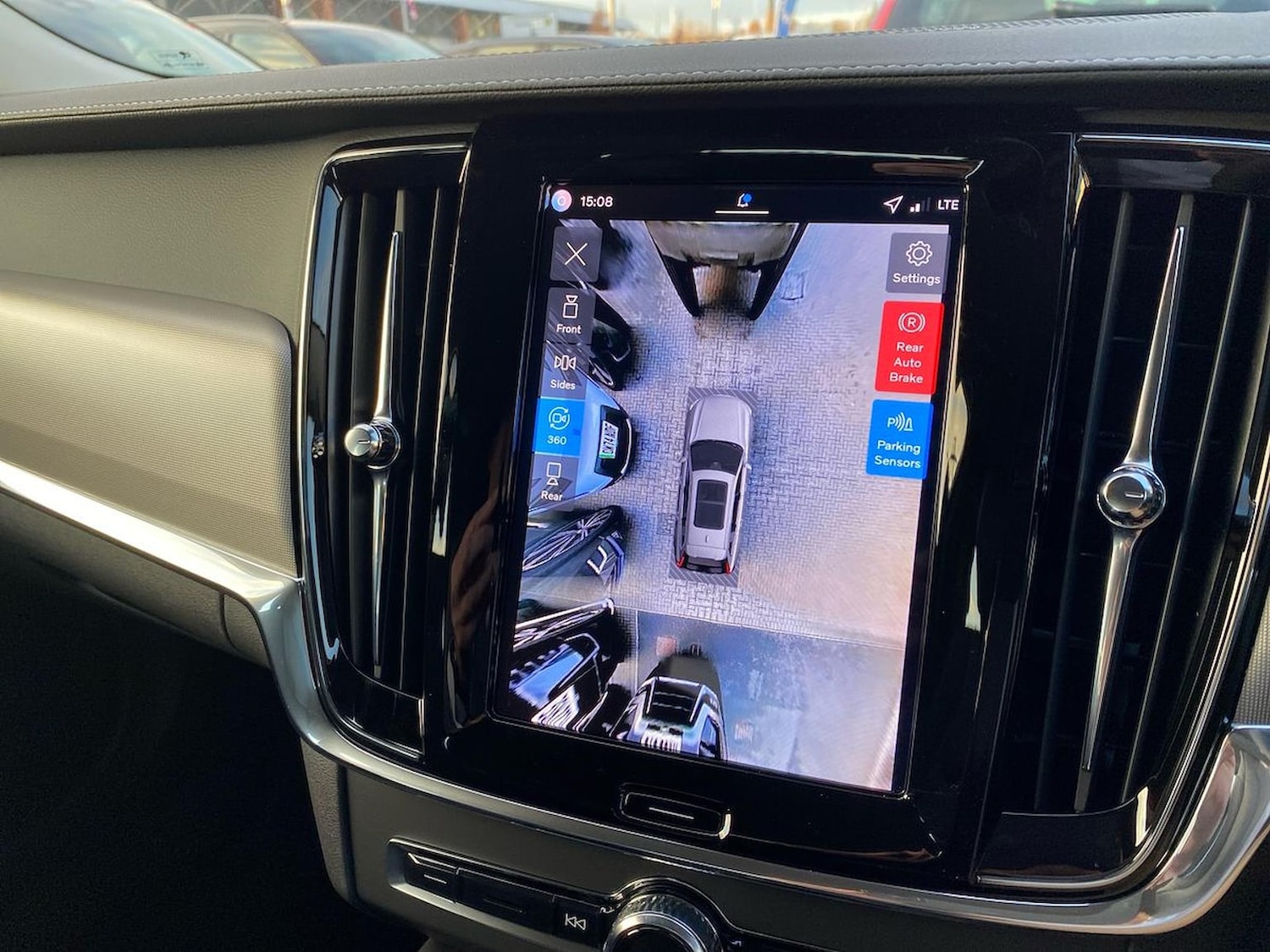 Used Volvo V90 2025 for sale - 76799415: Photo 23