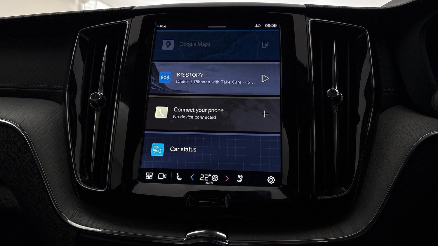 Used Volvo XC60 2025 for sale - 77896292: Photo 40