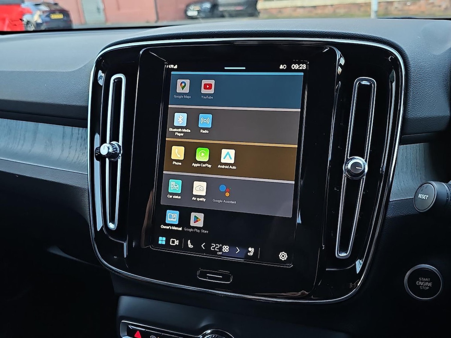 Used Volvo XC40 2023 for sale - 78191392: Photo 13