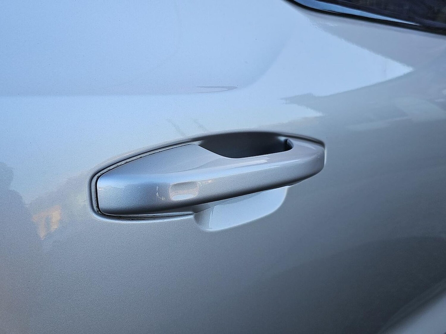 Used Volvo XC40 2023 for sale - 78191392: Photo 38