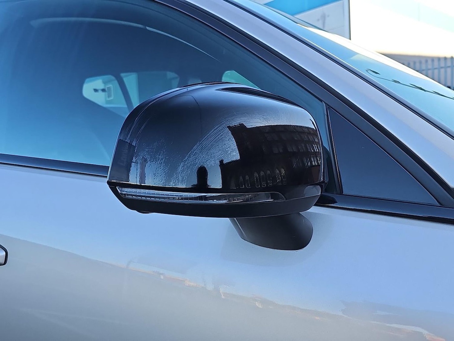 Used Volvo XC40 2023 for sale - 78191392: Photo 39