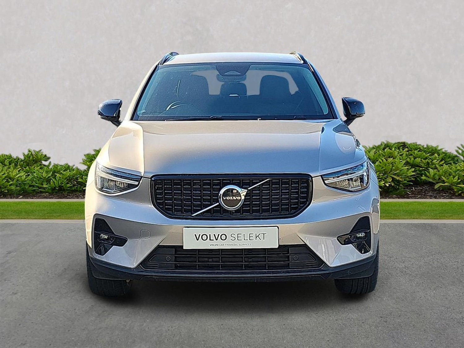 Used Volvo XC40 2023 for sale - 78191392: Photo 7
