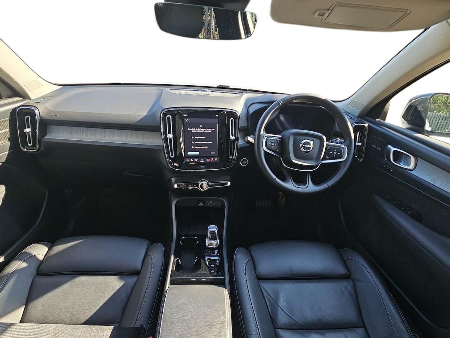 Used Volvo XC40 2025 for sale - 78121919: Photo 10