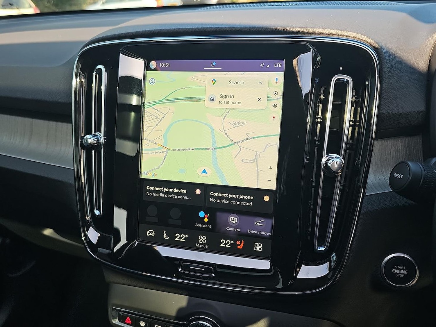 Used Volvo XC40 2025 for sale - 78121919: Photo 25