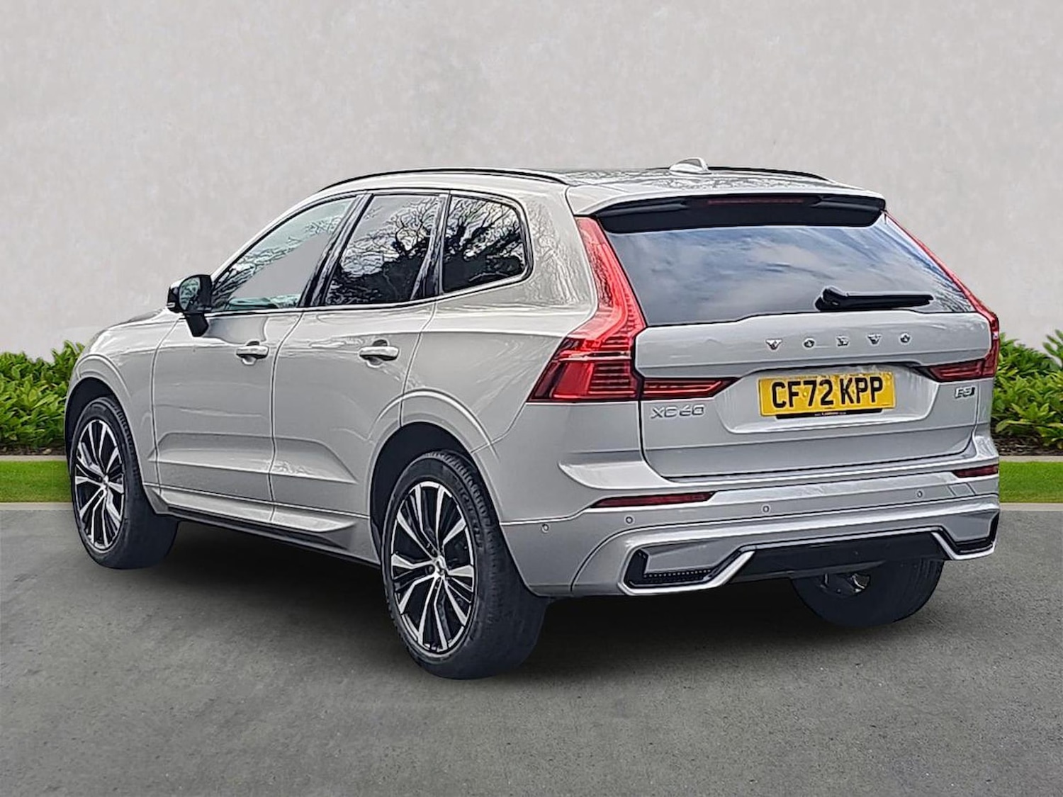 Used Volvo XC60 2022 for sale - 78139502: Photo 2