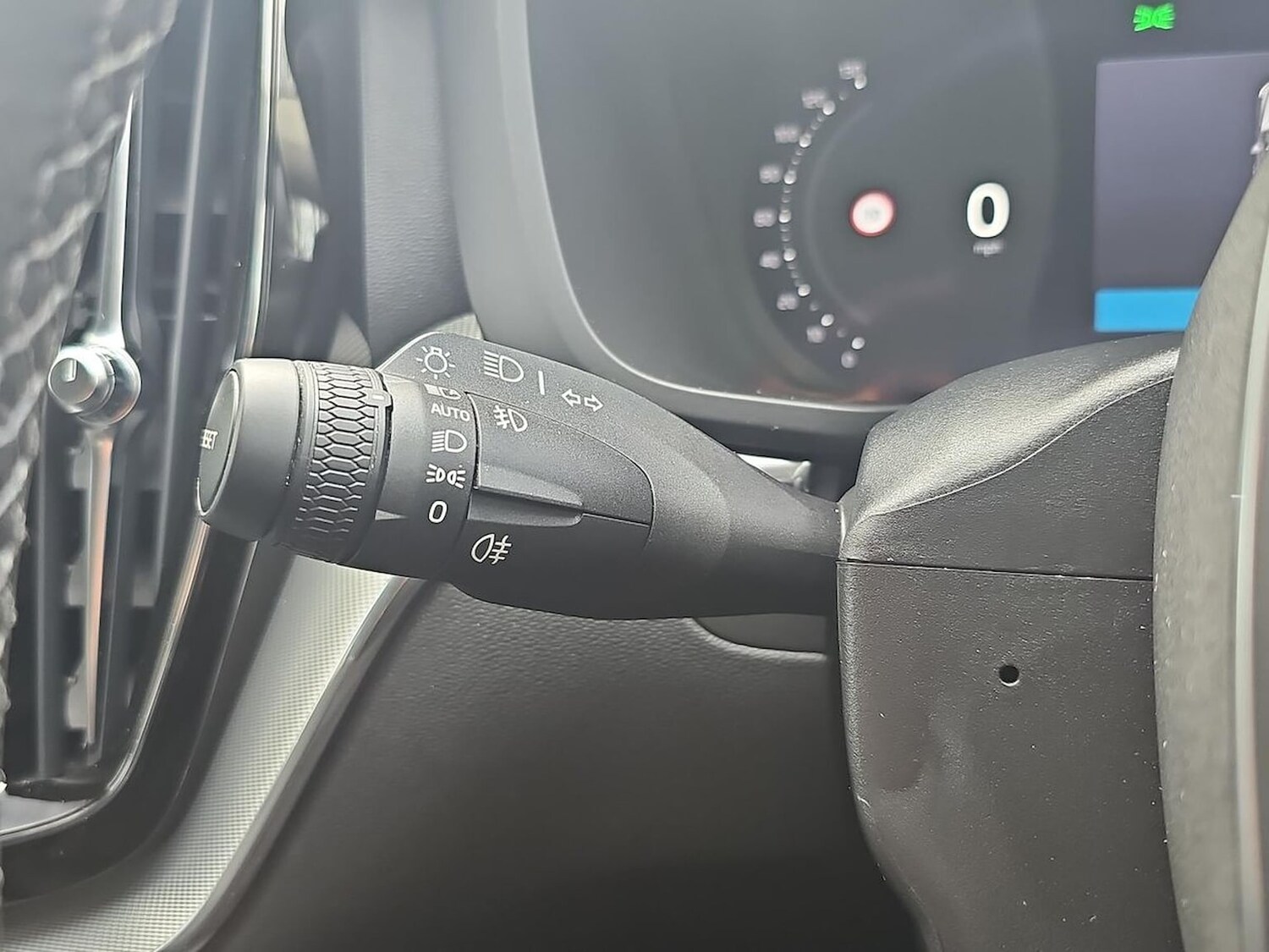 Used Volvo XC60 2022 for sale - 78139502: Photo 29