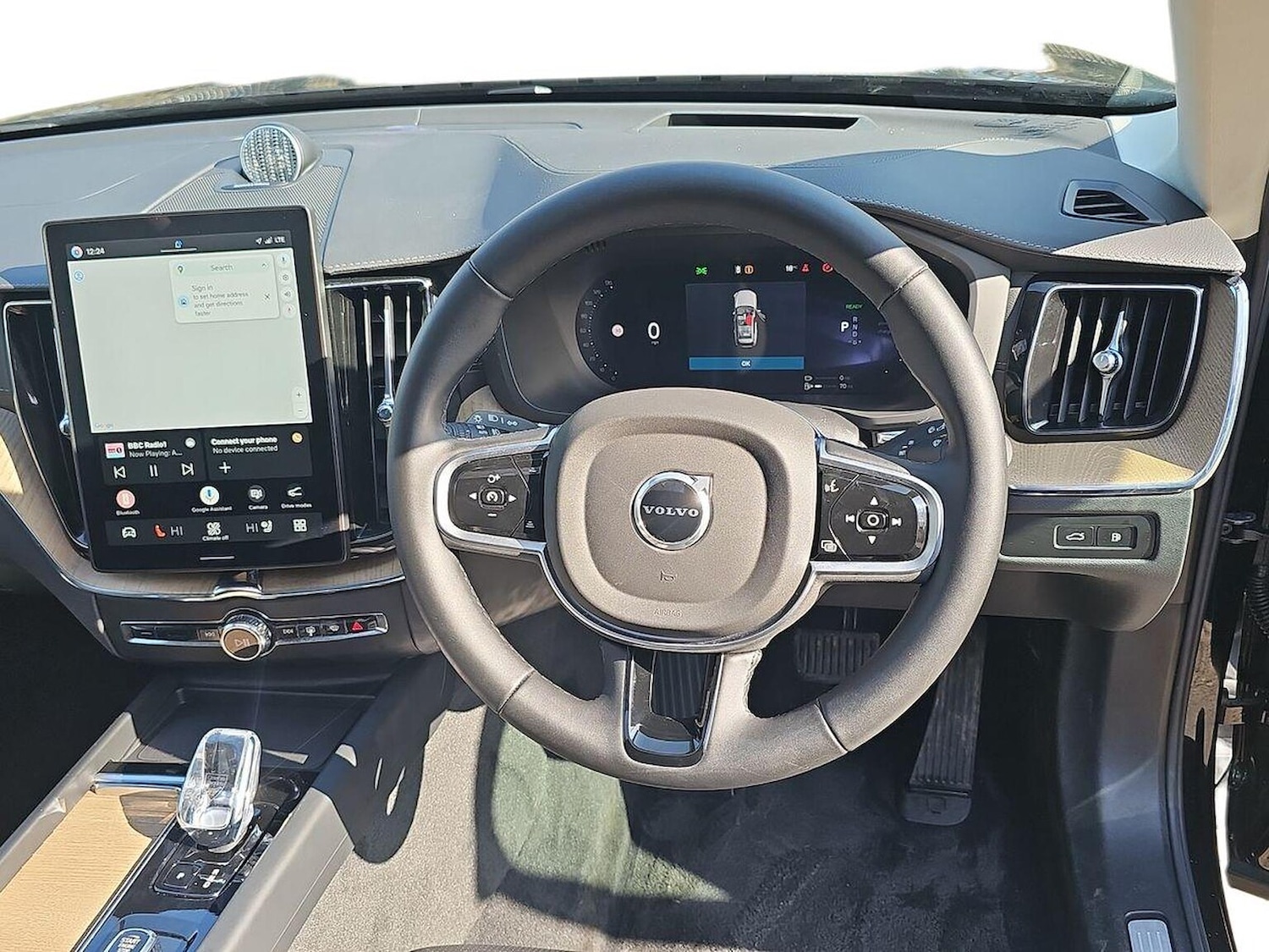 Used Volvo XC60 2025 for sale - 78121918: Photo 11