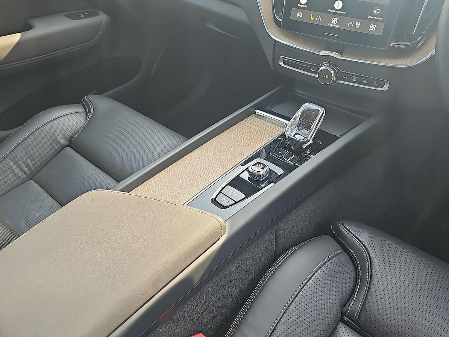 Used Volvo XC60 2025 for sale - 78121918: Photo 15