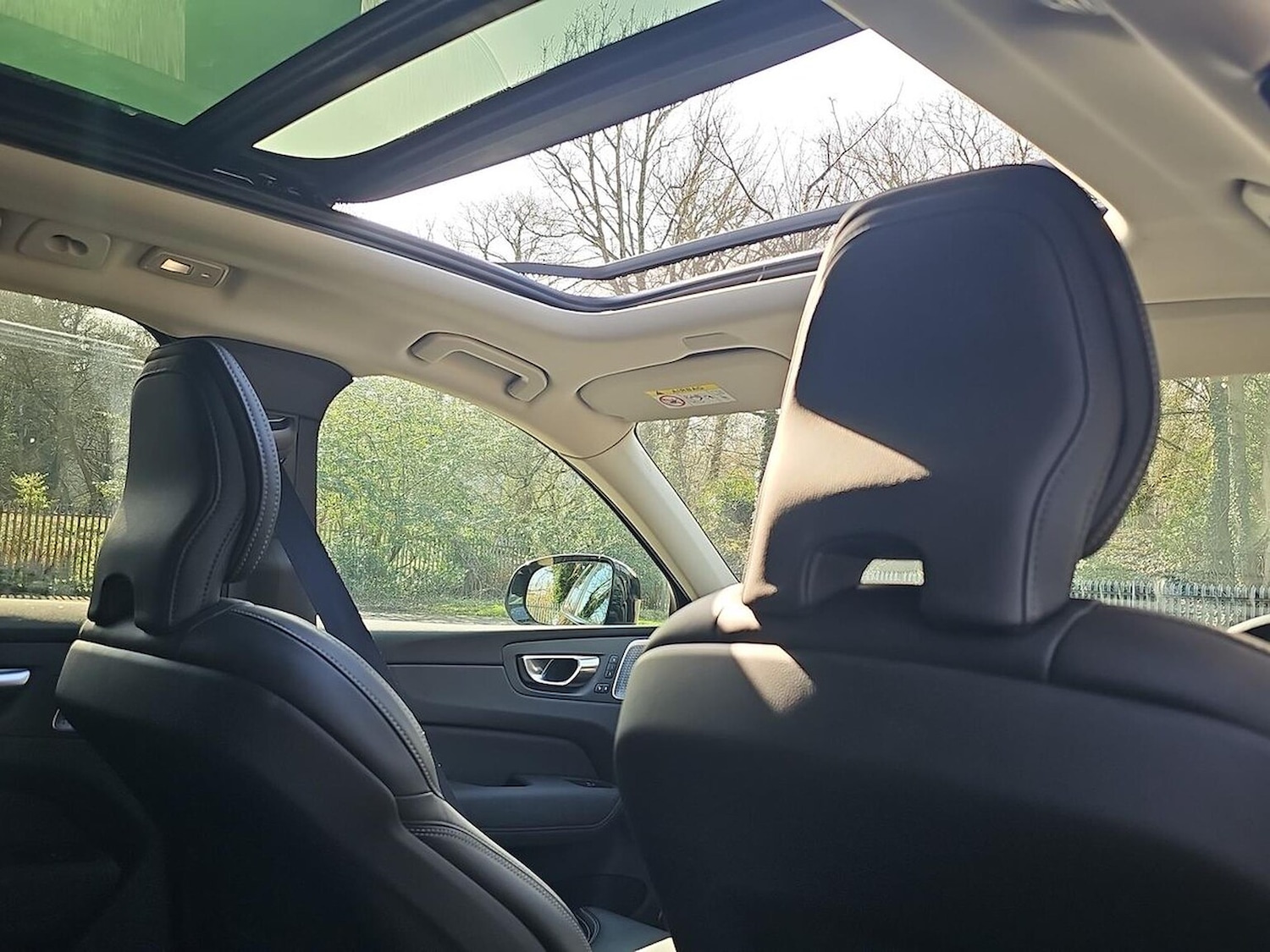 Used Volvo XC60 2025 for sale - 78121918: Photo 33