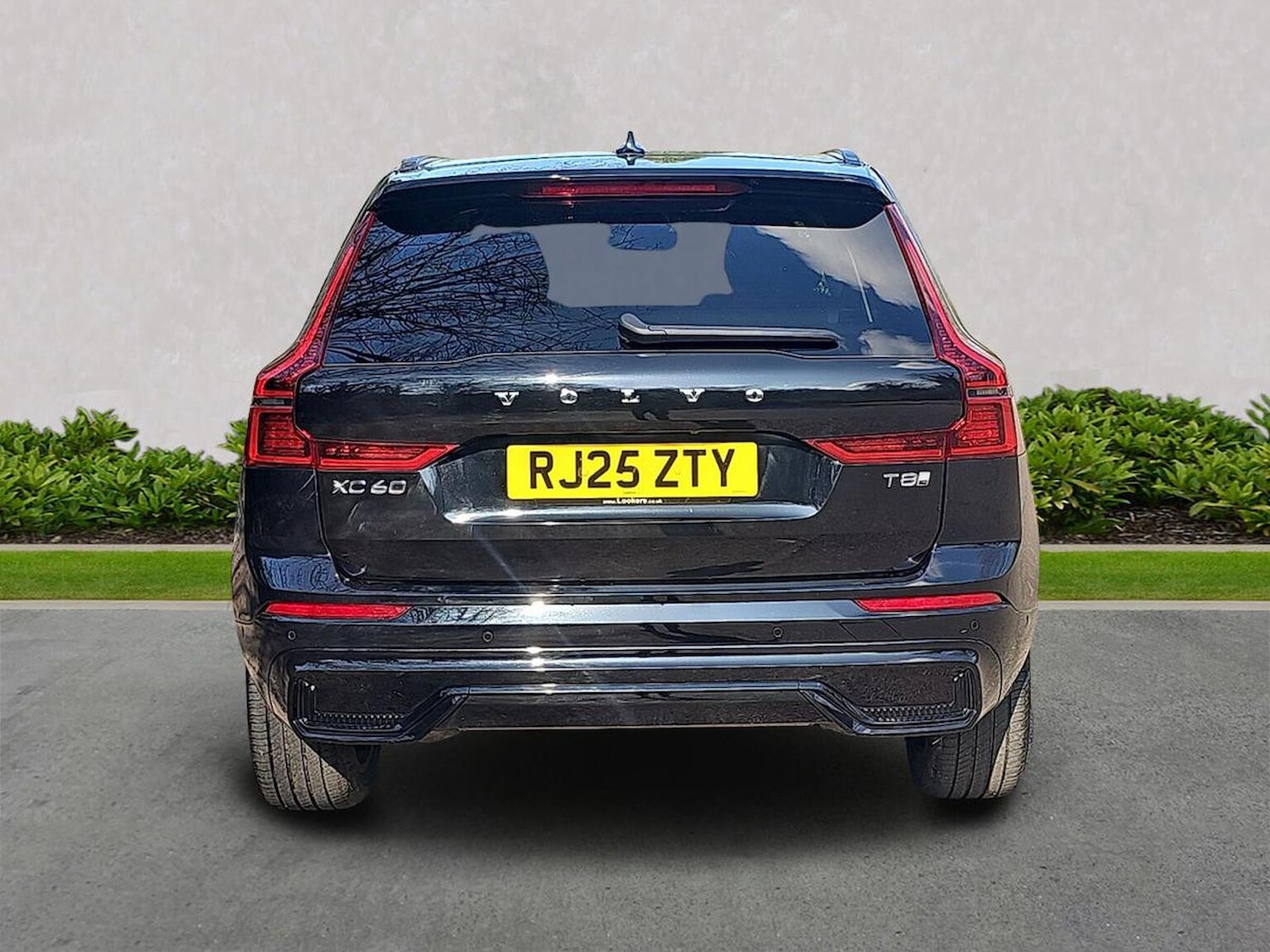 Used Volvo XC60 2025 for sale - 78121918: Photo 6