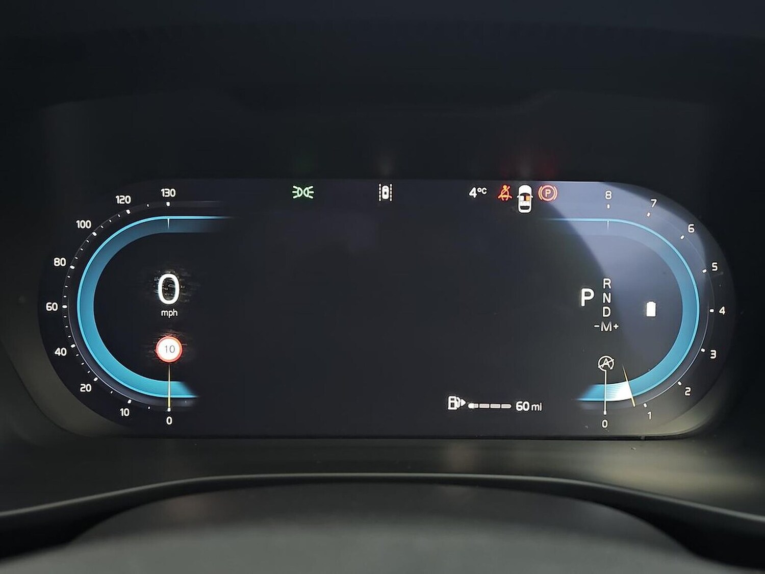 Used Volvo XC40 2024 for sale - 77489621: Photo 10