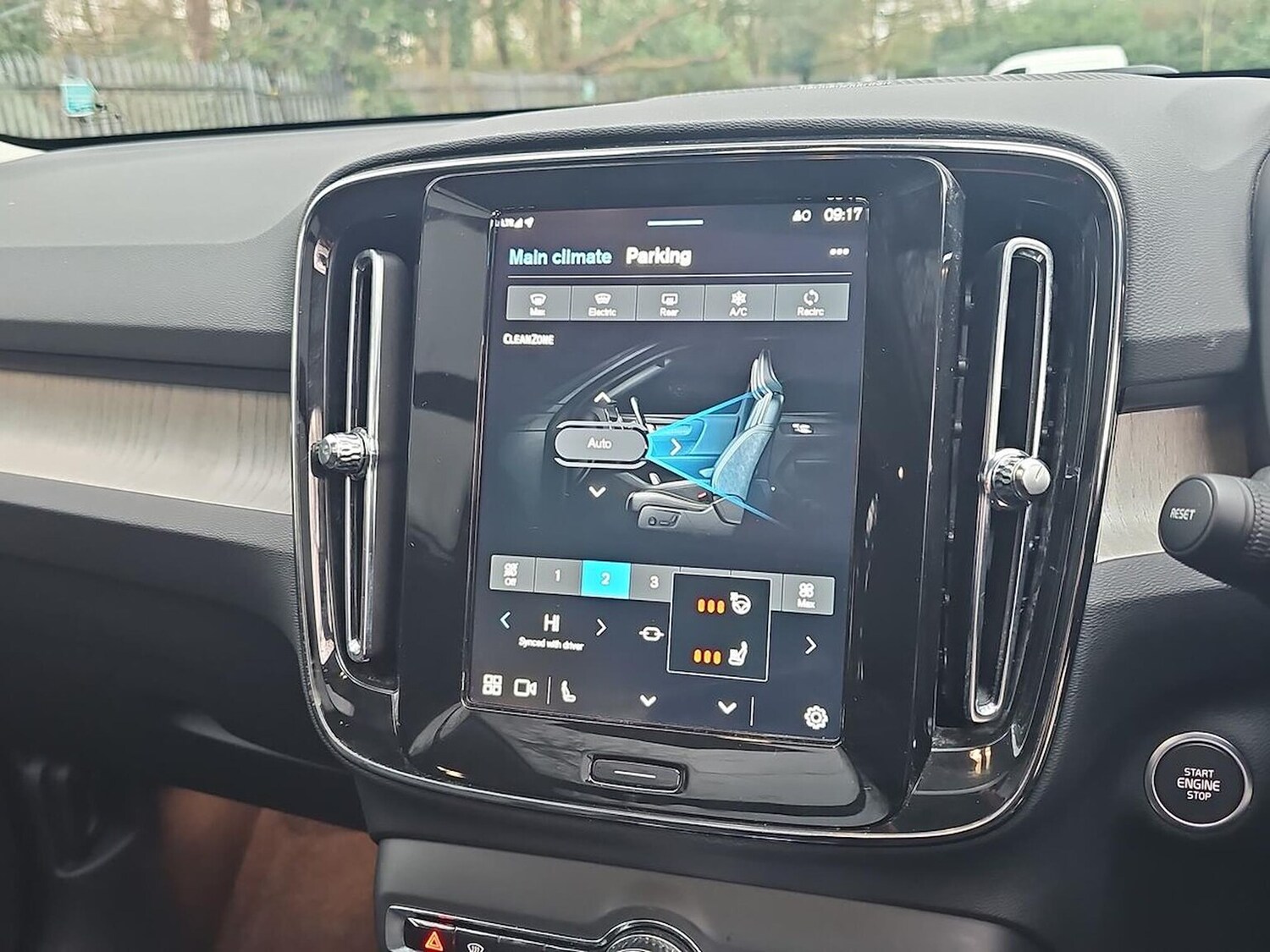 Used Volvo XC40 2024 for sale - 77489621: Photo 22