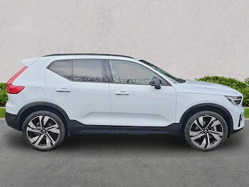 Used Volvo XC40 2024 for sale - 77489621: Photo