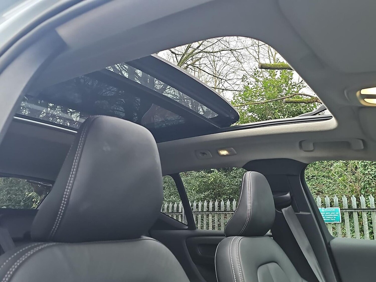 Used Volvo XC40 2024 for sale - 77489621: Photo 41