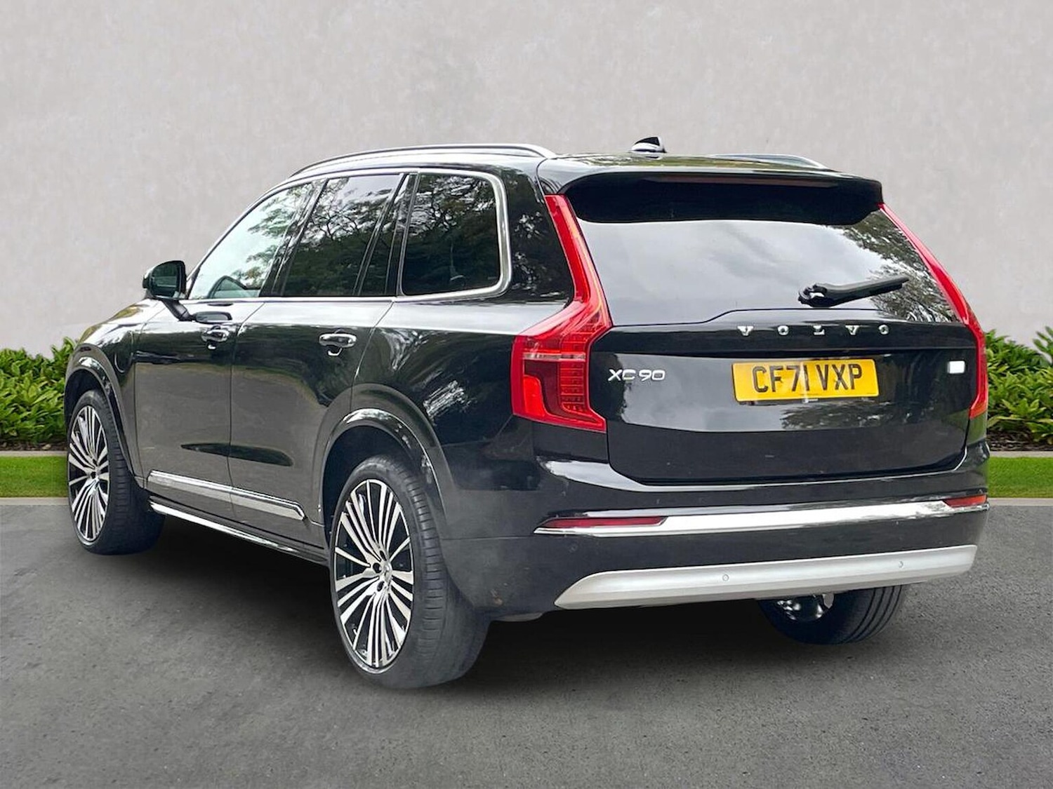 Used Volvo XC90 2022 for sale - 76293093: Photo 2