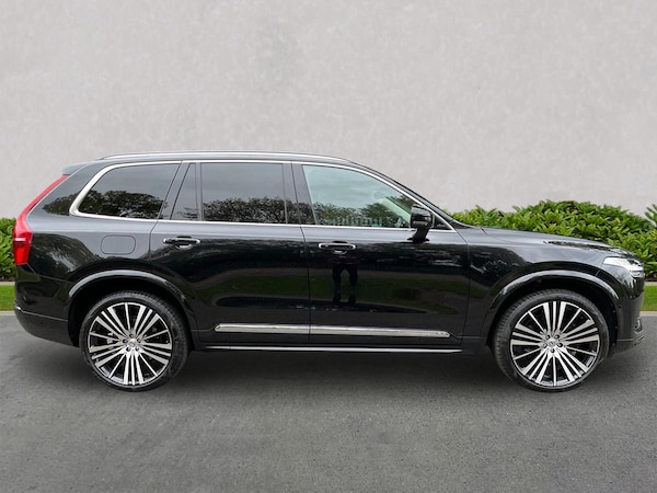 Used Volvo XC90 2022 for sale - 76293093: Photo 3