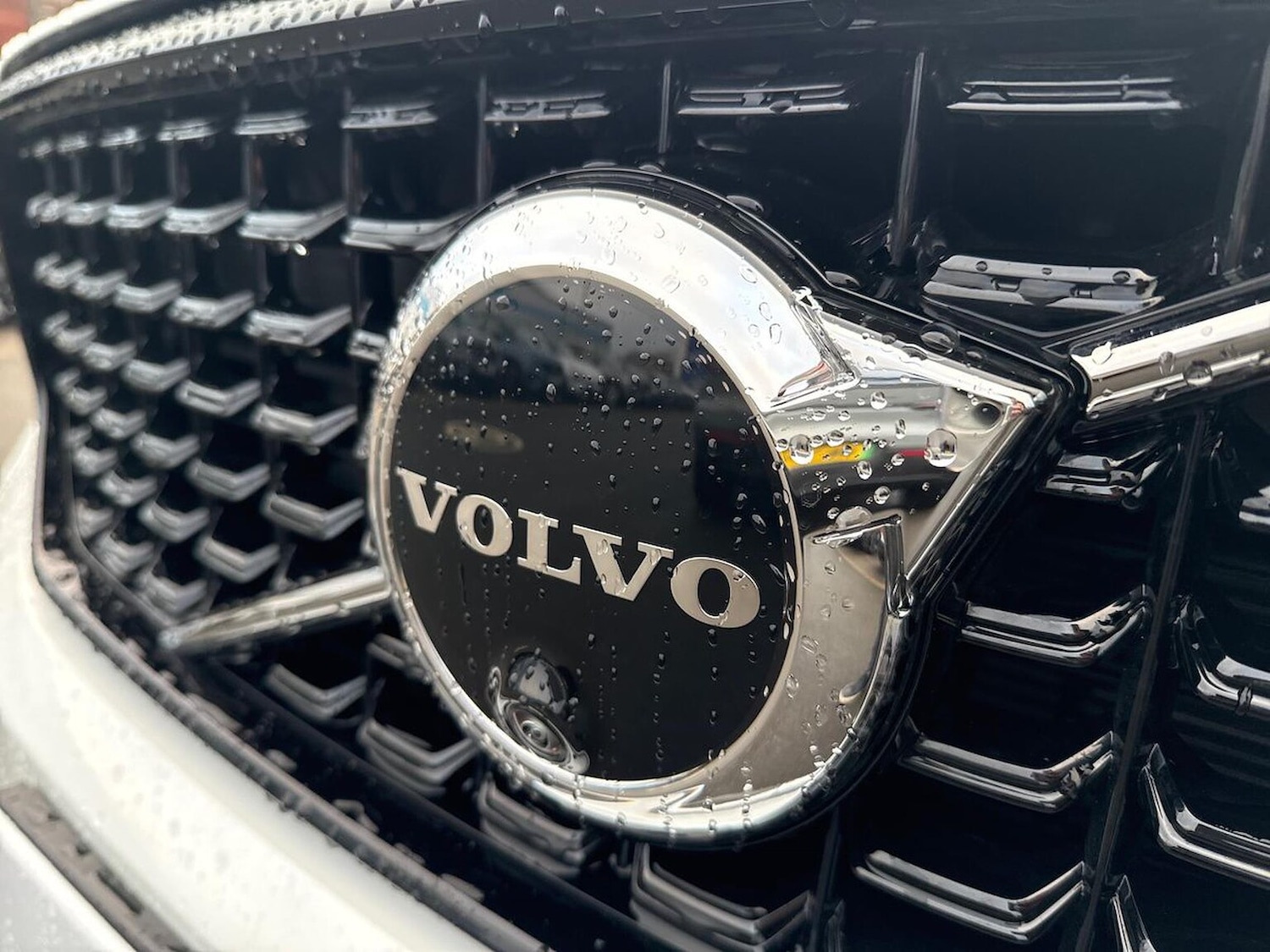 Used Volvo XC40 2024 for sale - 76129038: Photo 32