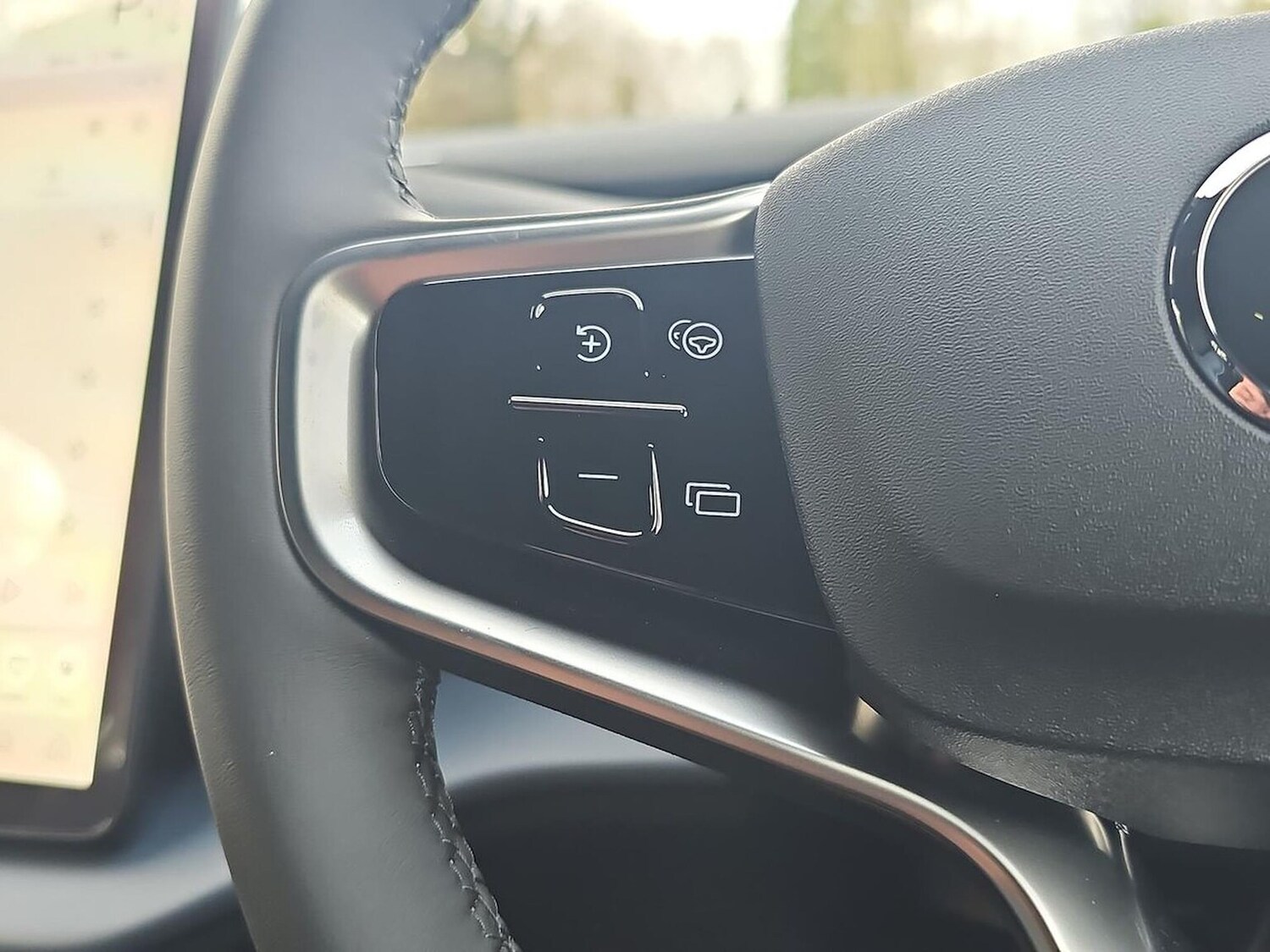 Used Volvo EX30 2025 for sale - 77489601: Photo 27