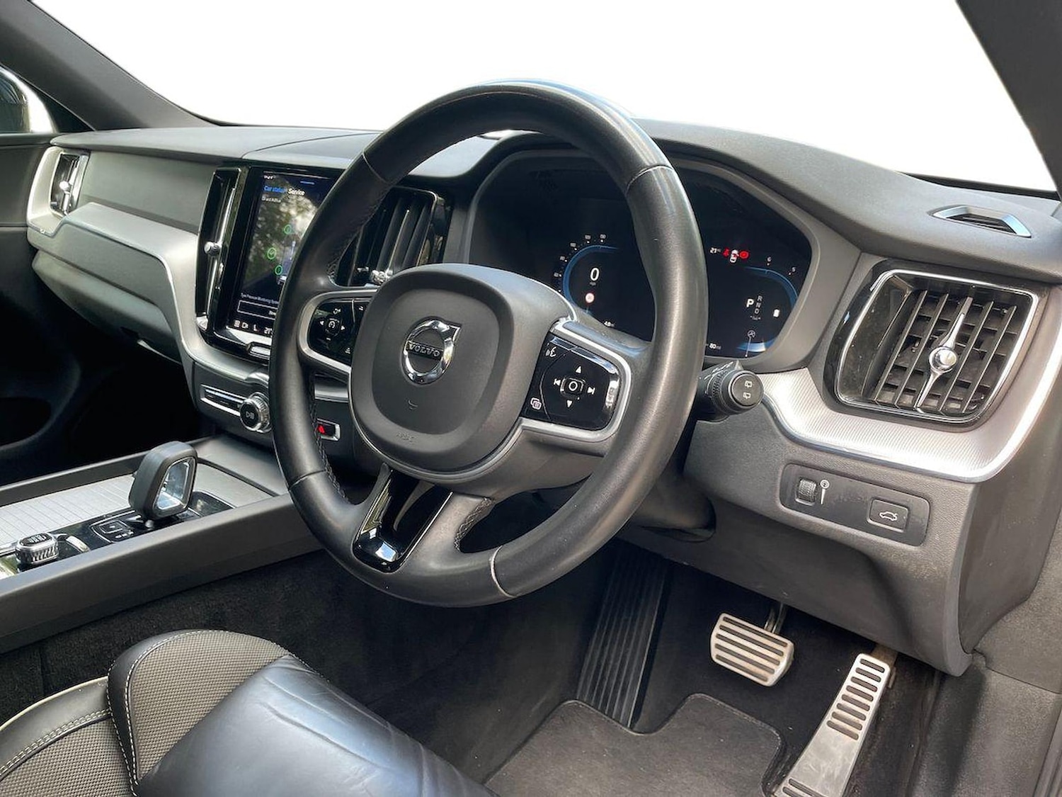 Used Volvo XC60 2022 for sale - 76127184: Photo 15