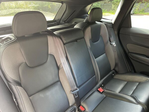 Used Volvo XC60 2022 for sale - 76127184: Photo 16