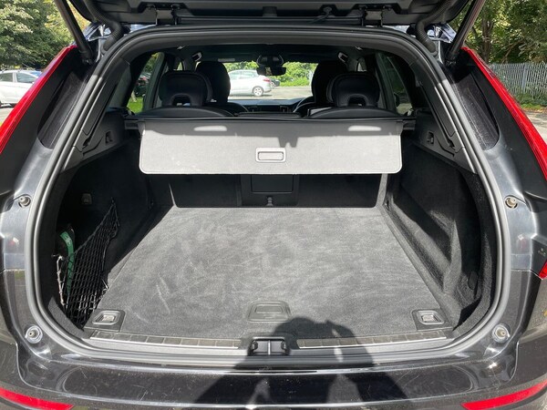Used Volvo XC60 2022 for sale - 76127184: Photo 17