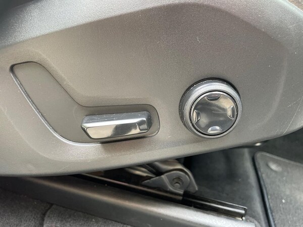 Used Volvo XC60 2022 for sale - 76127184: Photo 30