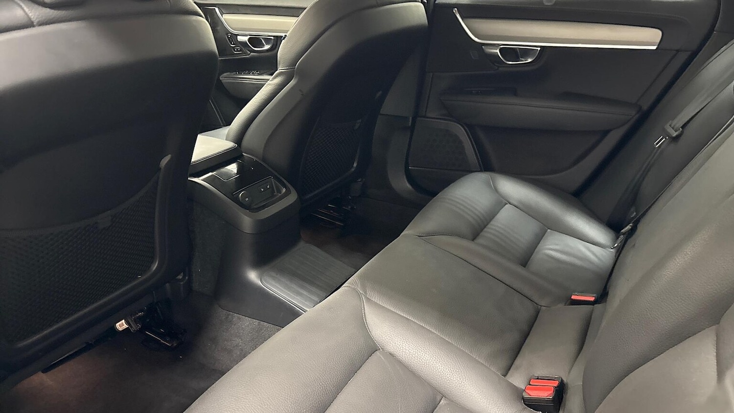 Used Volvo V90 2025 for sale - 77896289: Photo 16