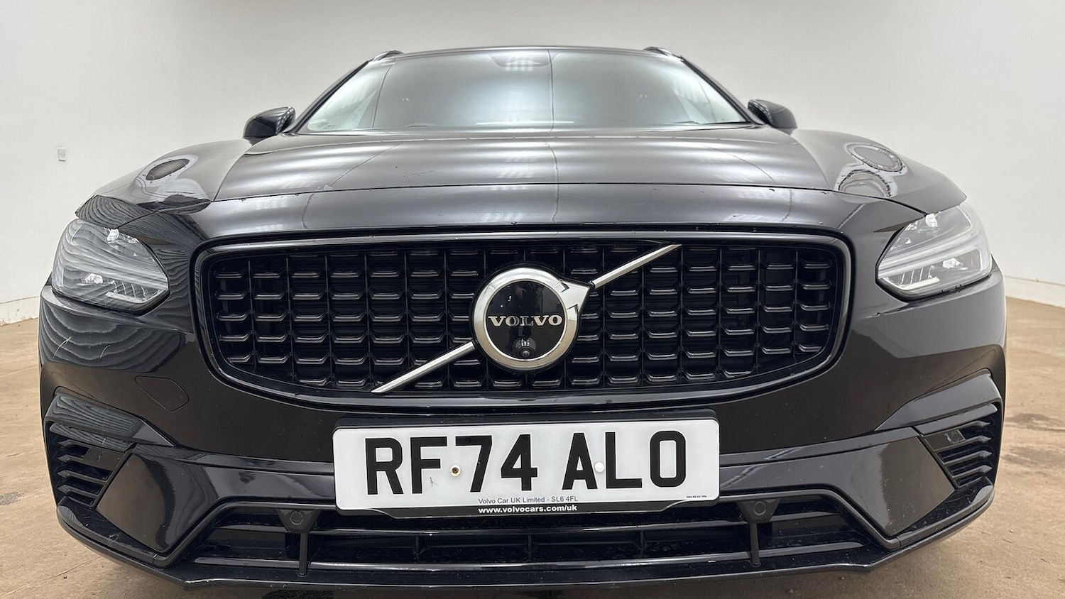 Used Volvo V90 2025 for sale - 77896289: Photo 36